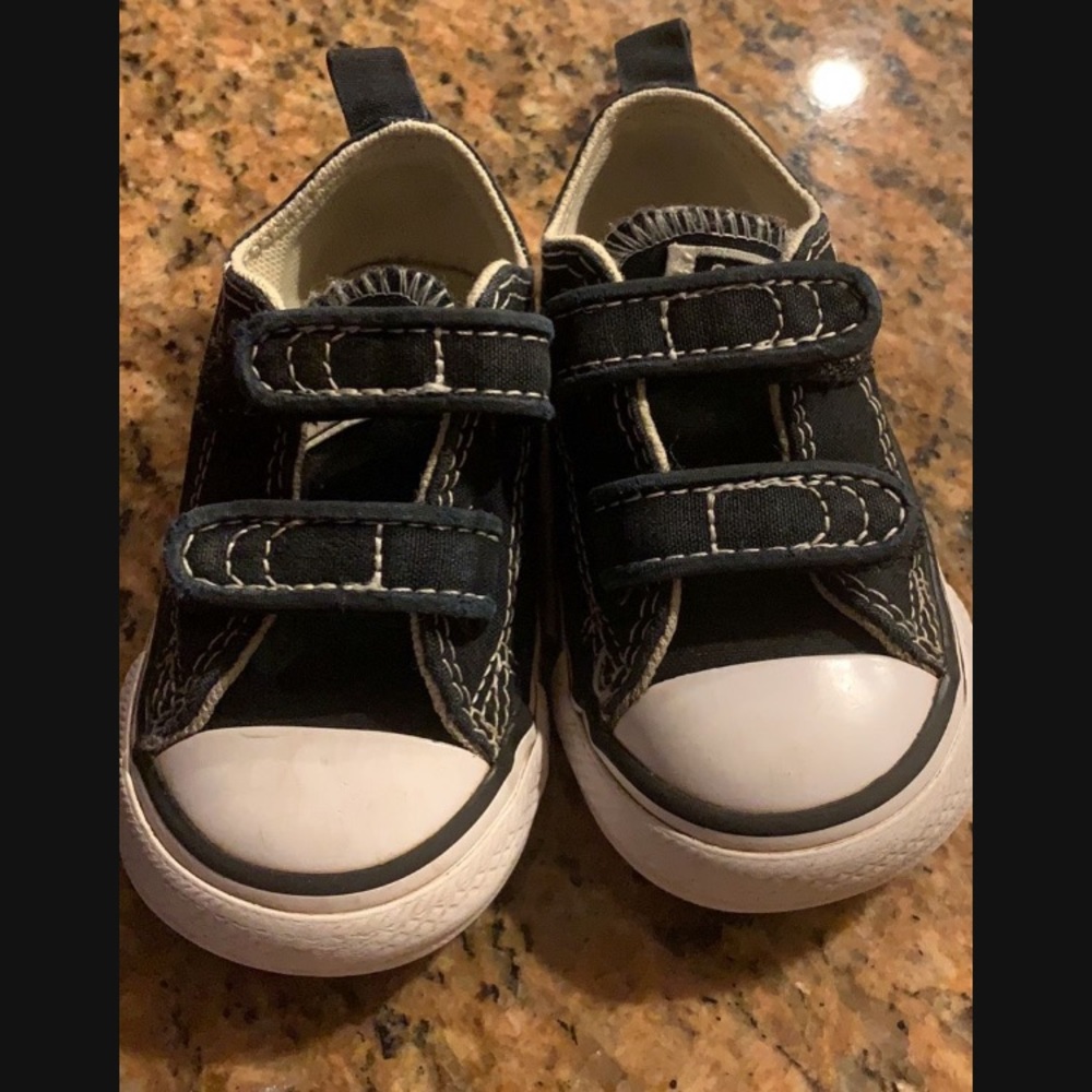 Converse chuck taylor infant walker black size 4
